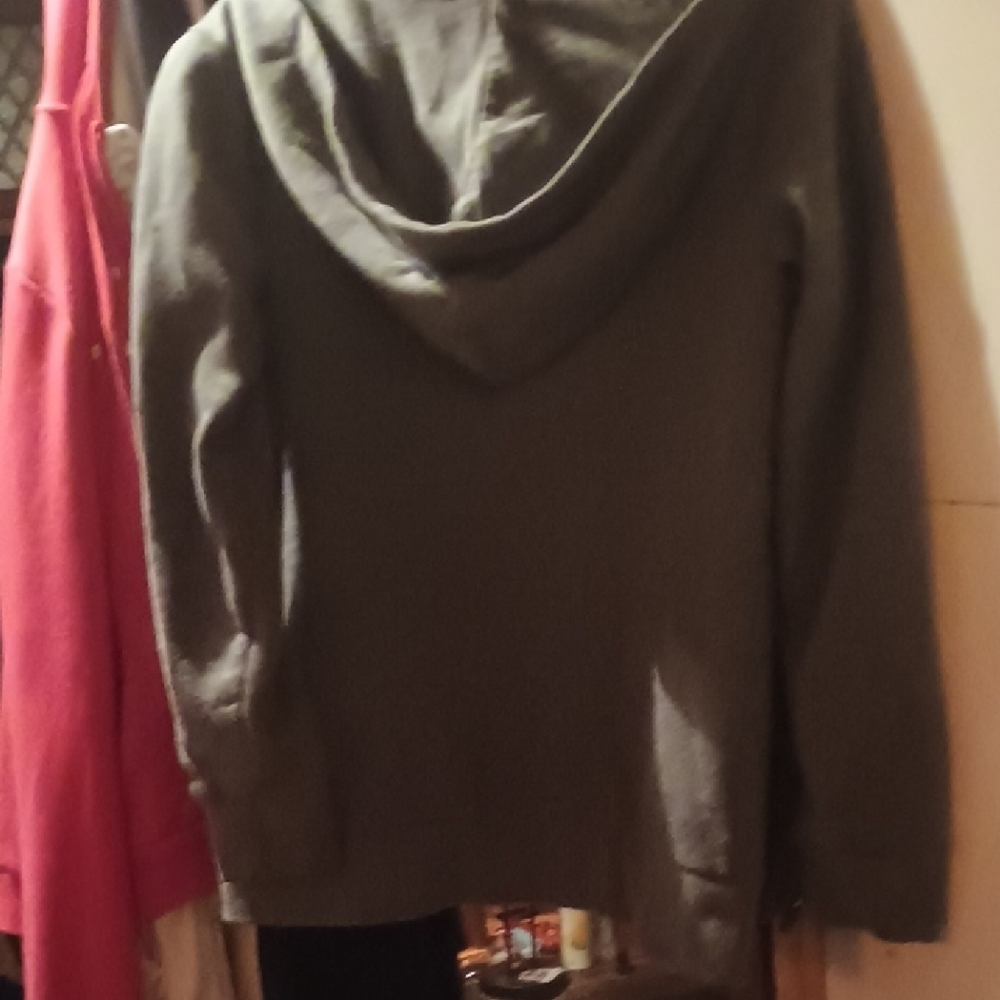 Puma Men's Zip-Up Gray Sweater - Picture 3 of 4